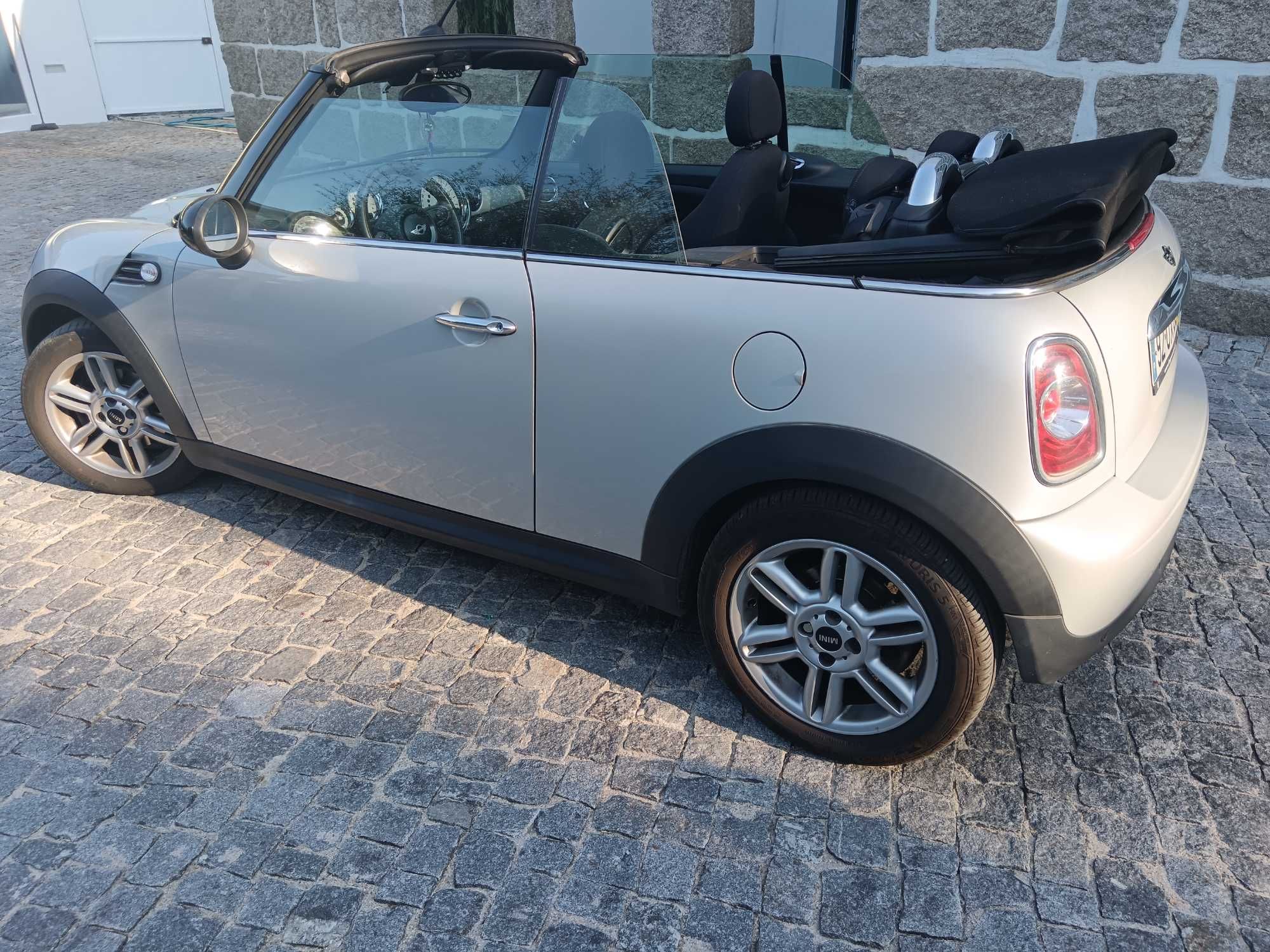 Venda particular - Mini cooper cabrio Diesel de 2014