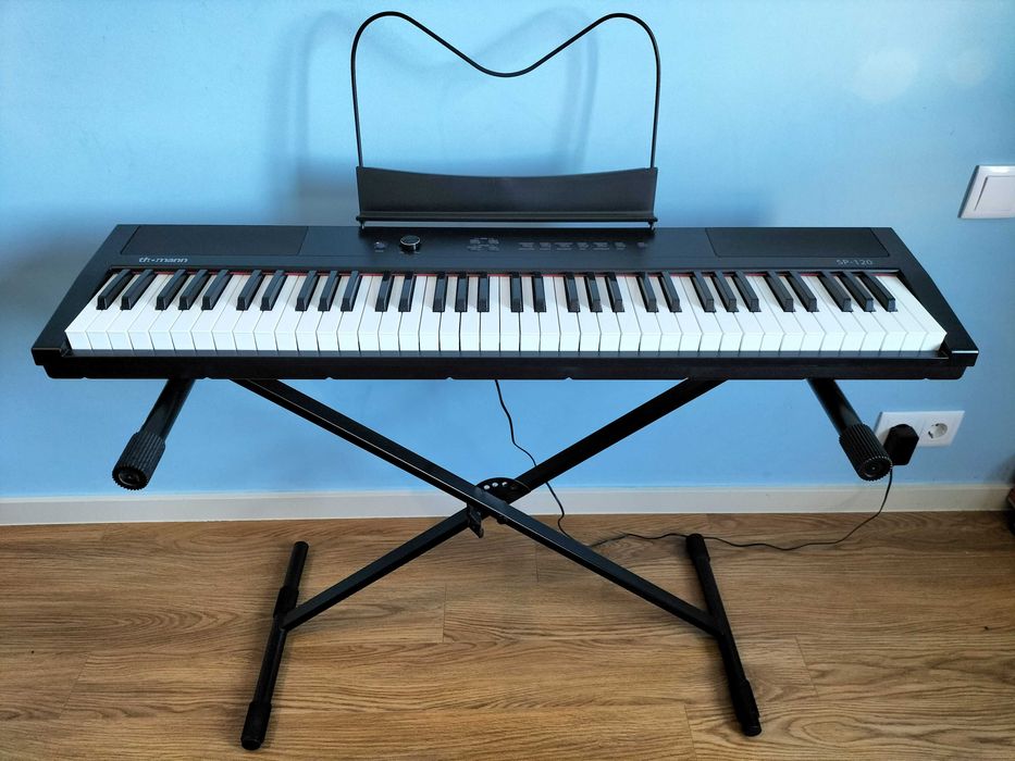 Piano Thomann SP-120