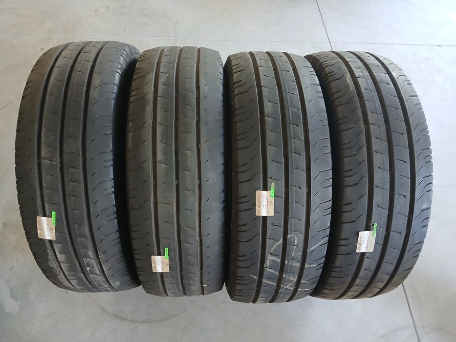 4 pneus 215 60 r17C continental