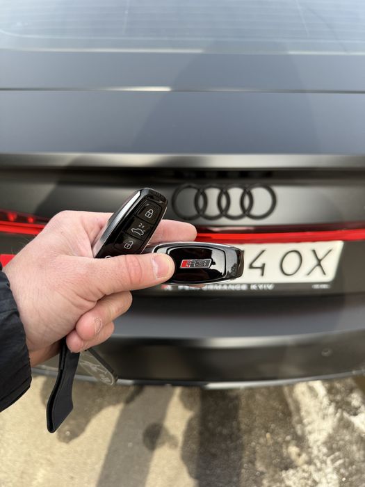 Програмування ключів Audi A3,A4,A5,A6,A7,Q5,Q7,Q8