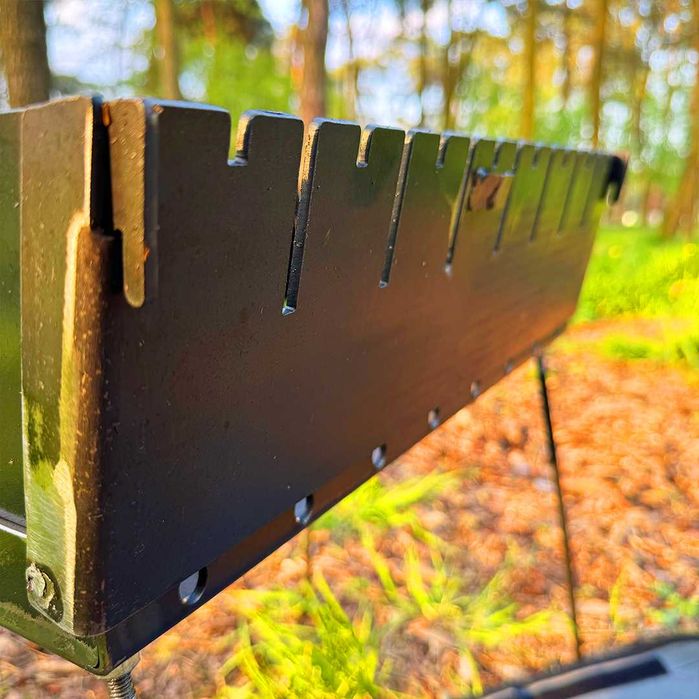 Grill przenośny / Mangal przenośny / Переносний мангал / 8 шам. / 3мм