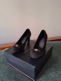 Stilettos Tommy Hilfiger preto