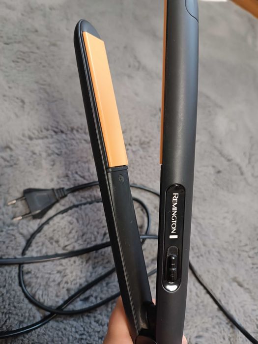 Стайлер-випрямляч для волосся Remington