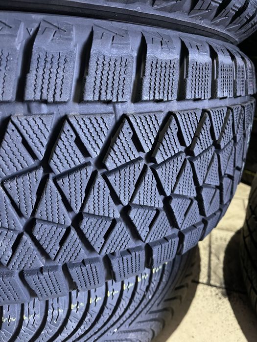 ‼️ 245.55r19 Bridgestone Blizzak DM-V2 зимові шини колеса 4шт як нові