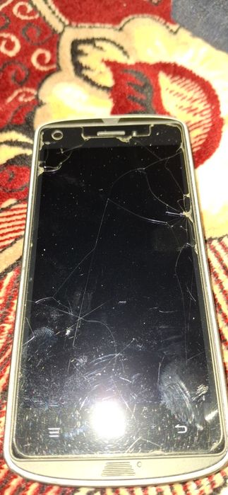 Телефон NOMI iron-x