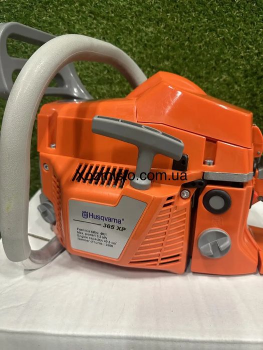 Бензопила Husqvarna 365 — професійний інструмент для важких завдань