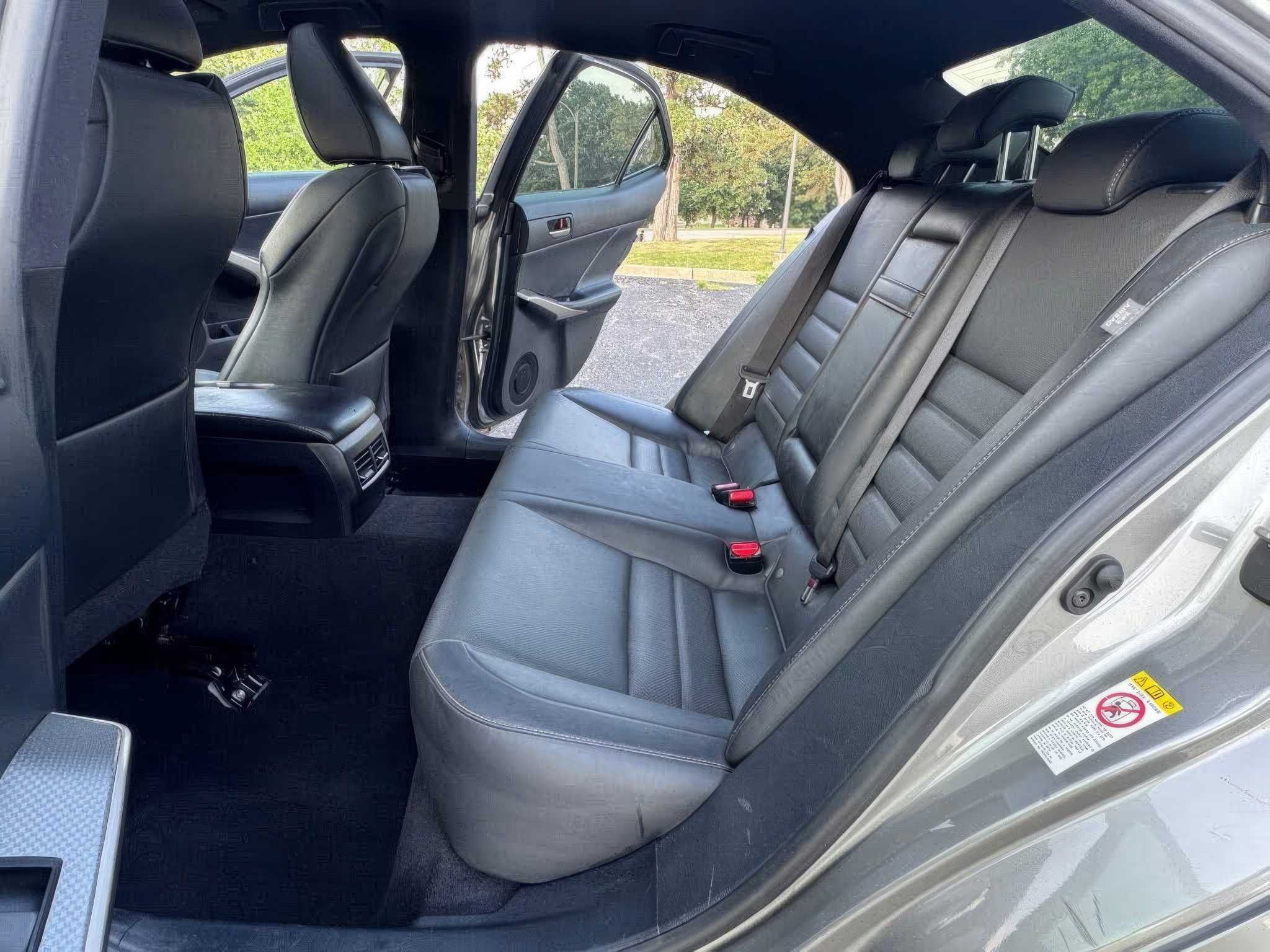 2018 Lexus IS 300