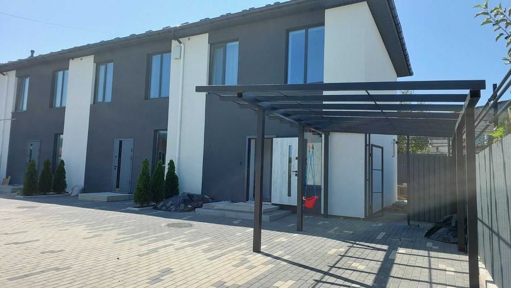 Продаж таунхауса на Ст. місті