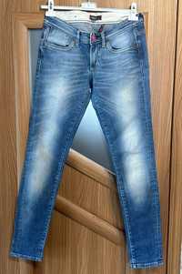 Only spodnie jeansy damskie r. W30 L32 M