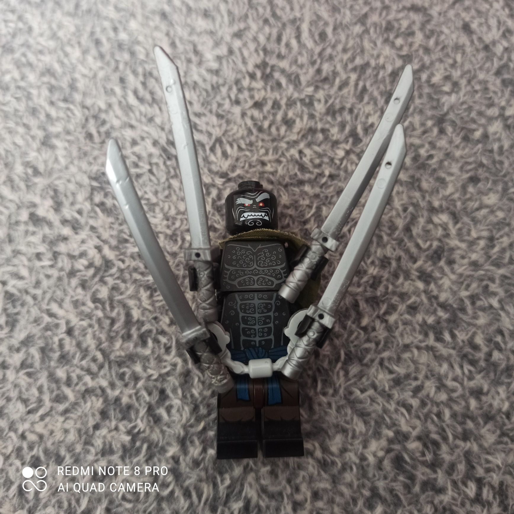 Figurka Lego Ninjago JUNGLE GARMADON+ 4 miecze