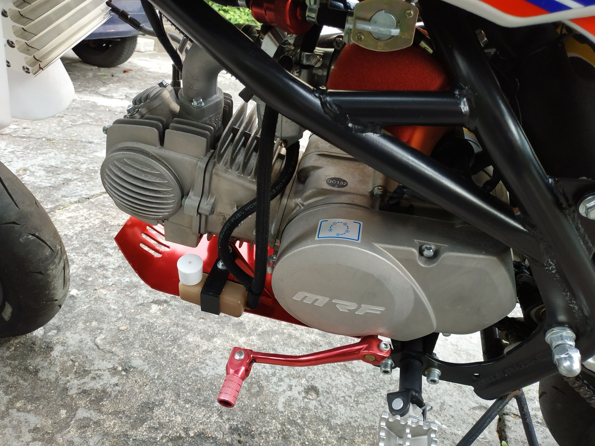 MRF RC-Z 140 SM 20 mth- PITBIKE- jak nowa, tor, hala - max wyposażenie