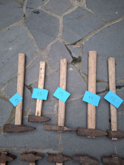 Продам молотки різні