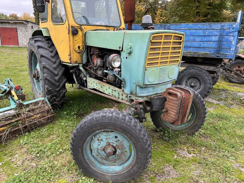 Трактор ЮМЗ-6л / причіп