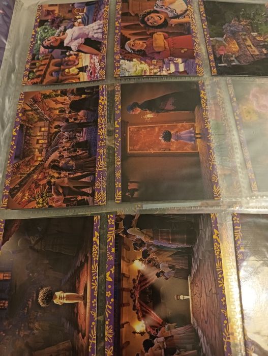 Cromos Panini Coleção Encanto