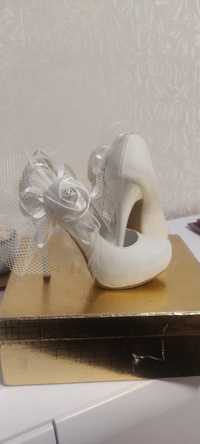 Свадебные туфли 37 размер