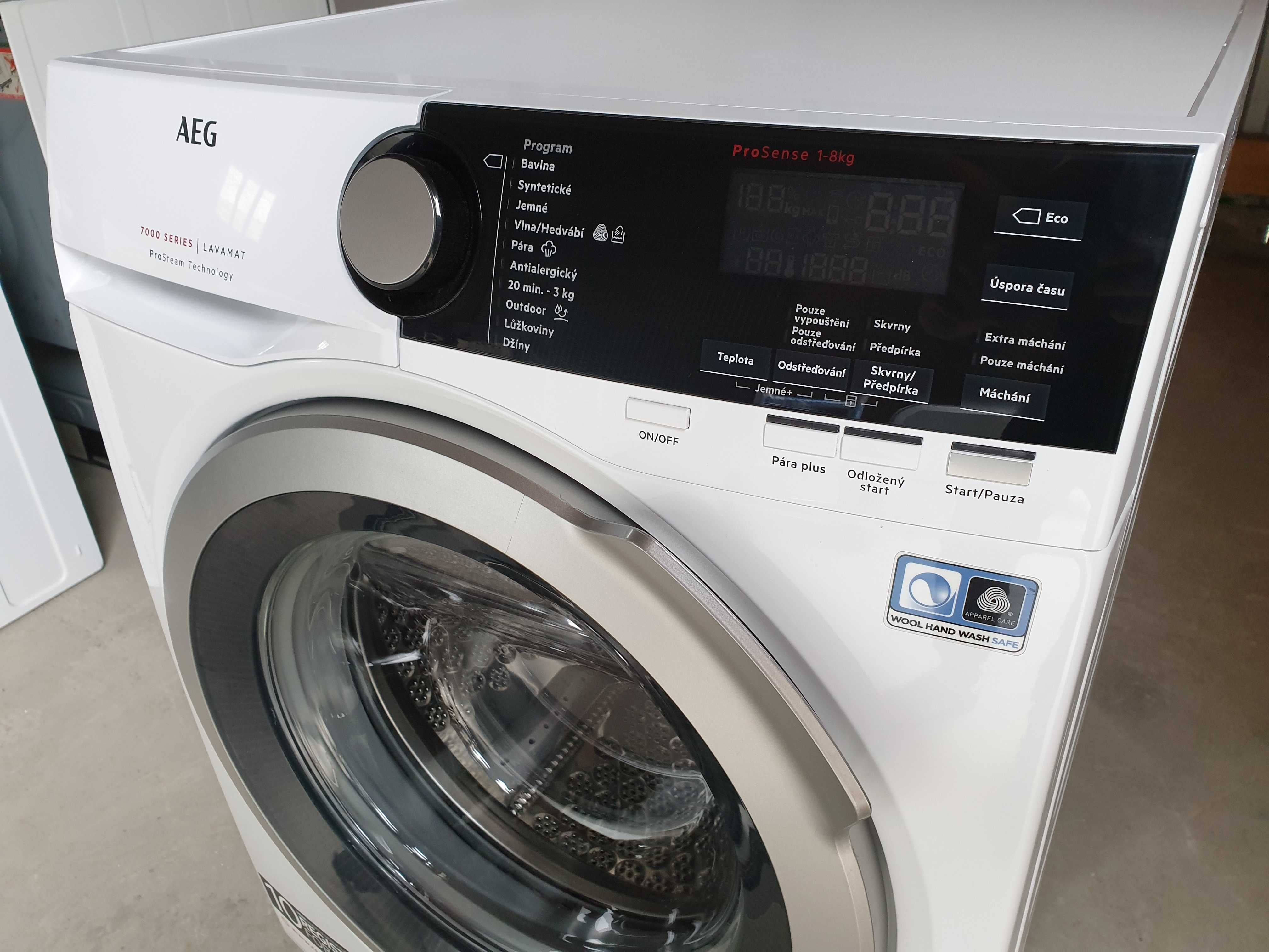 Пральна/стиральная/машина AEG lavamat 7000 Series ProSense 8 KG