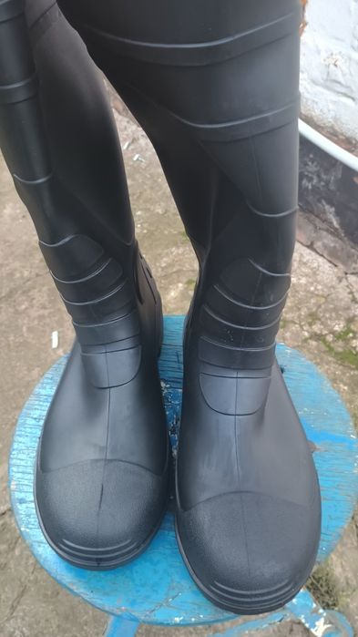 Резинові чоботи гумові