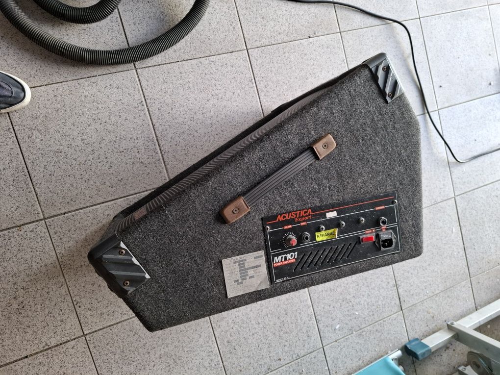2 monitores de som de palco