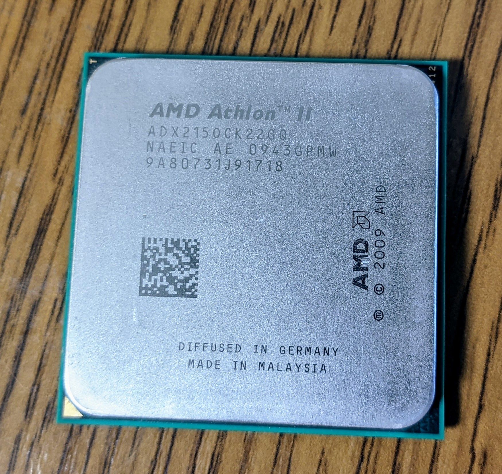 Процесор AMD Athlon II X2 215 2.70 GHz (ADX2150CK22GQ)