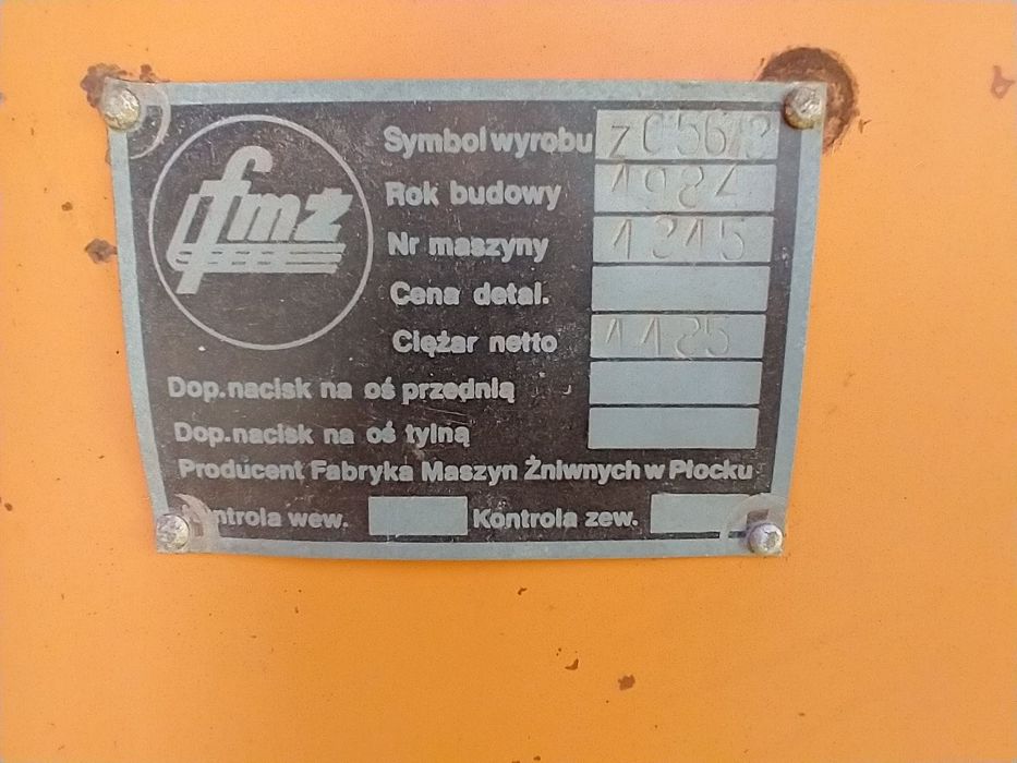 Kombajn zbożowy BIZON super Z056