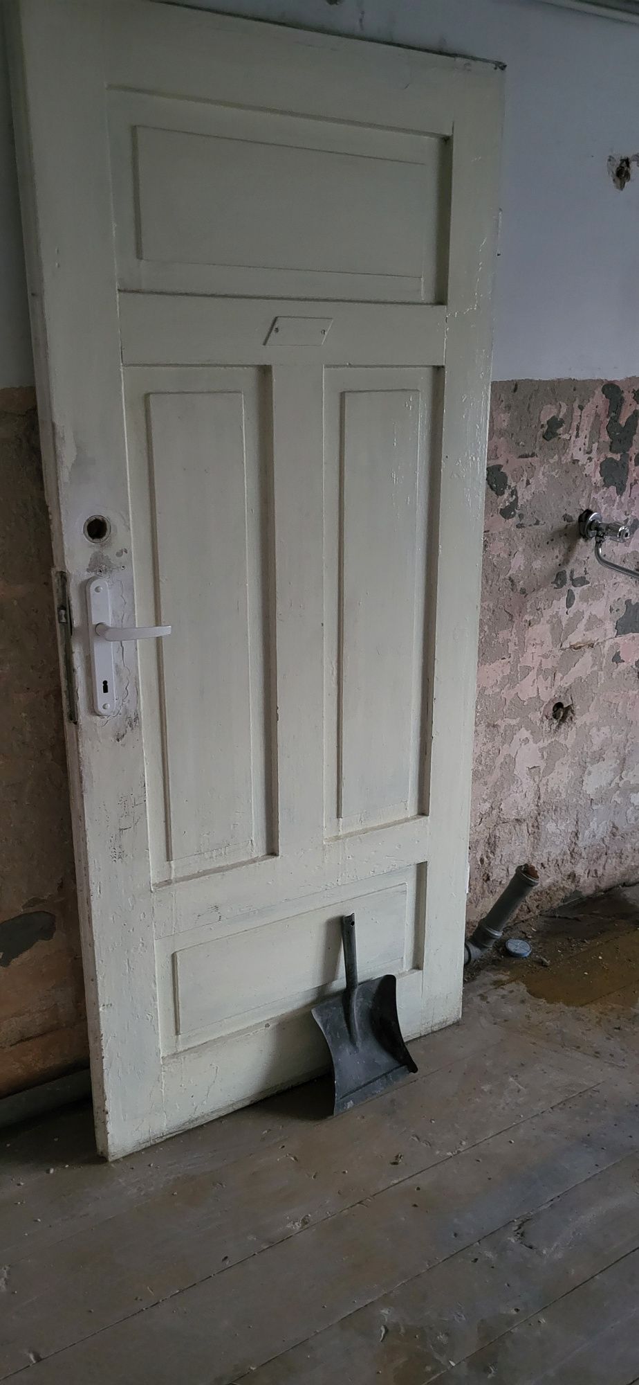 Drzwi drewniane stare solidne