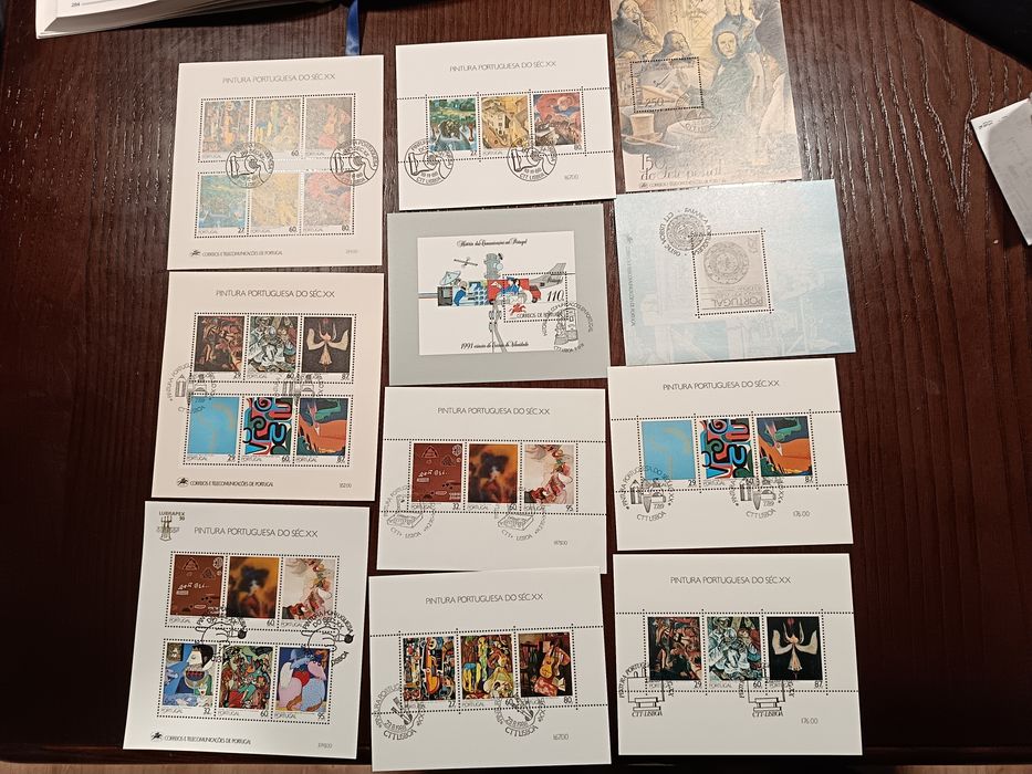 Blocos novos com carimbos de primeiro dia