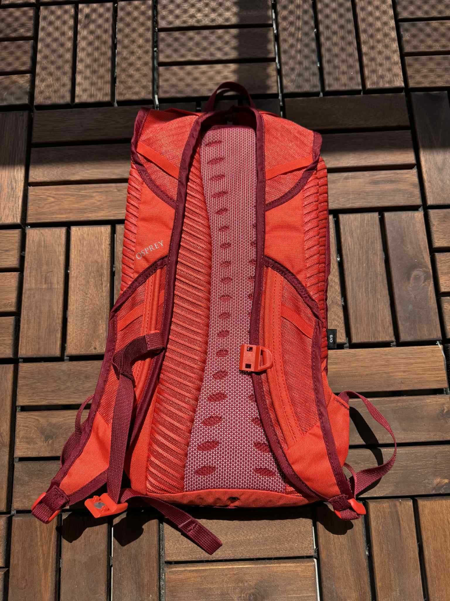Plecak rowerowy Osprey Kitsuma 1.5 czerwony