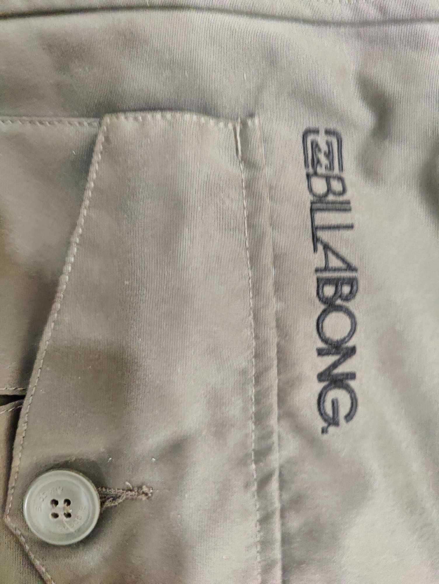 Casaco Billabong tam. XL Excelente estado