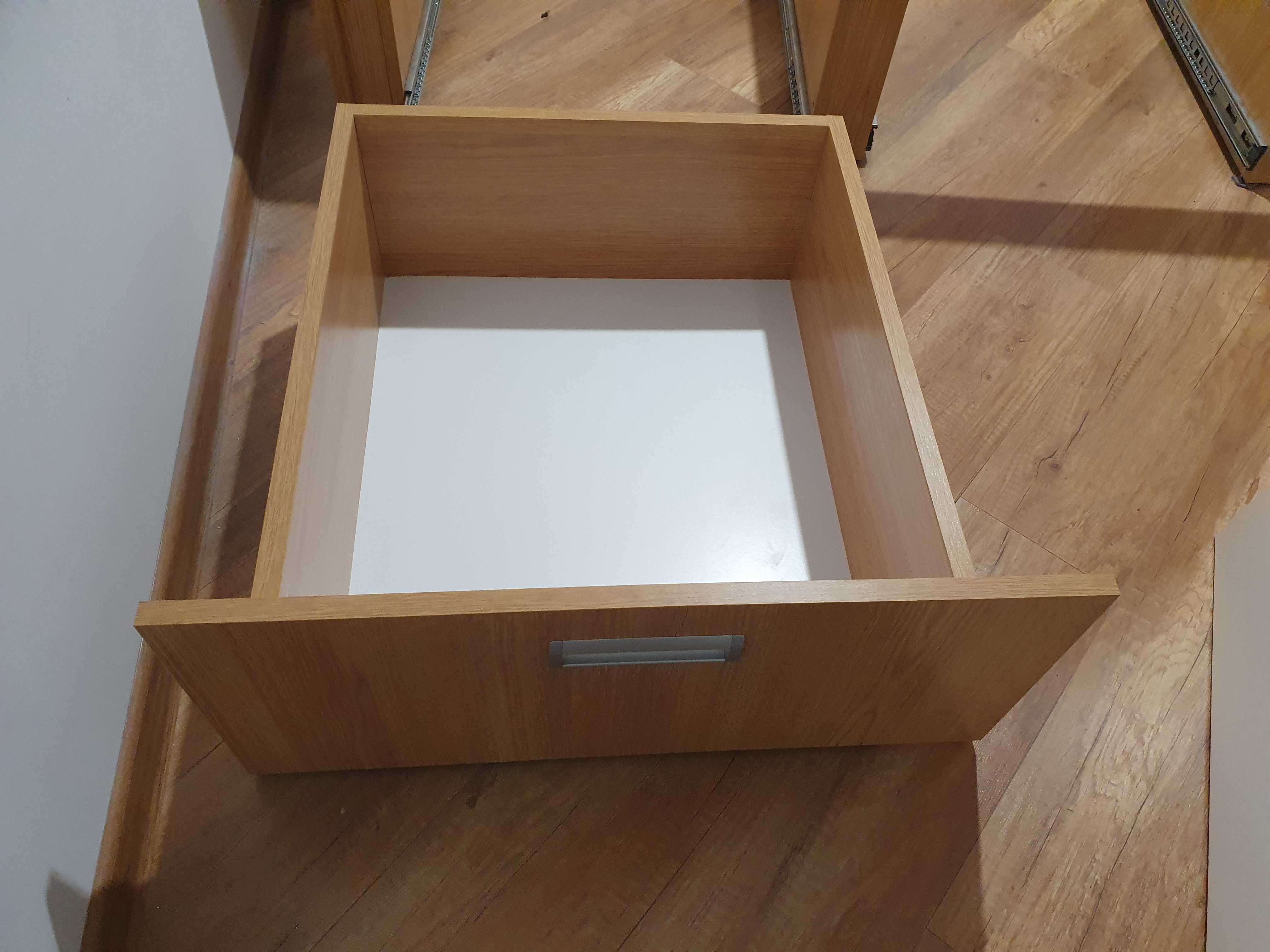 Łóżko 140x200 z szufladami + materac