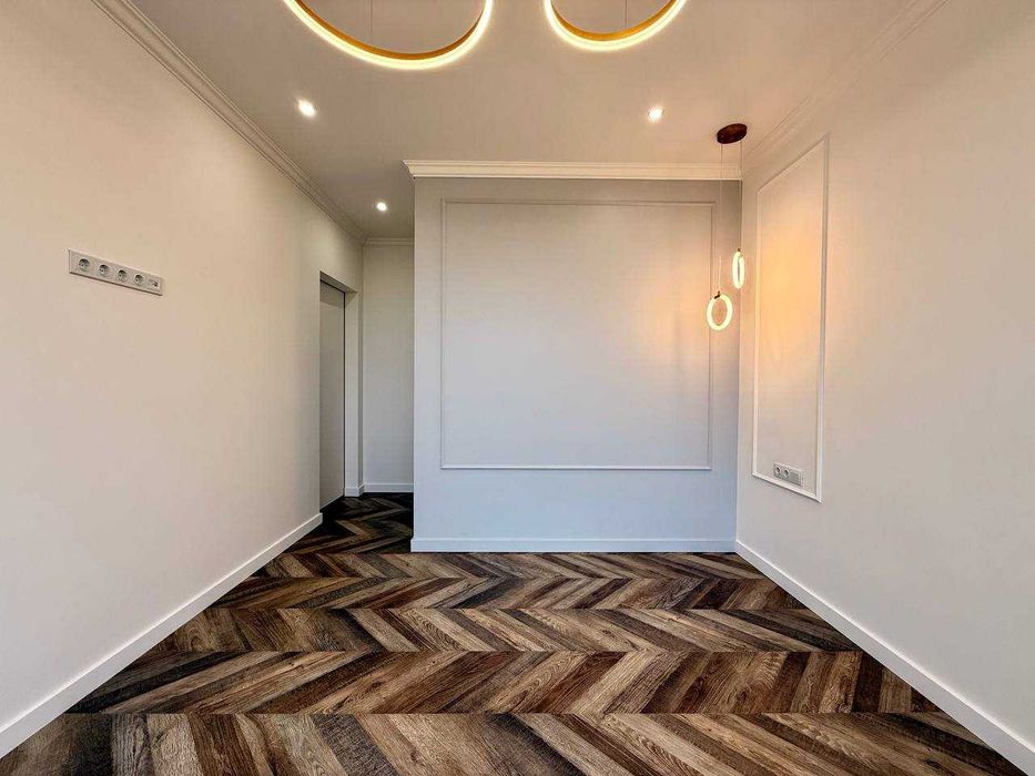 Видова 2.5 кім з ремонтом в обжитій новобудові!