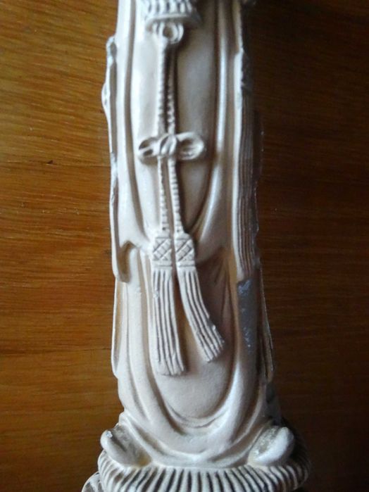 Escultura chinesa vintage em resina