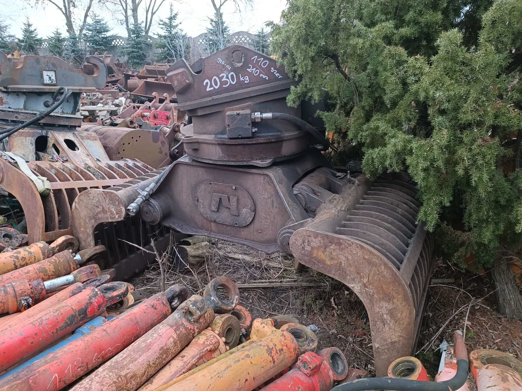 Hydrauliczny chwytak wyburzeniowy na szybkozłącze Verachtert CW30 CW40