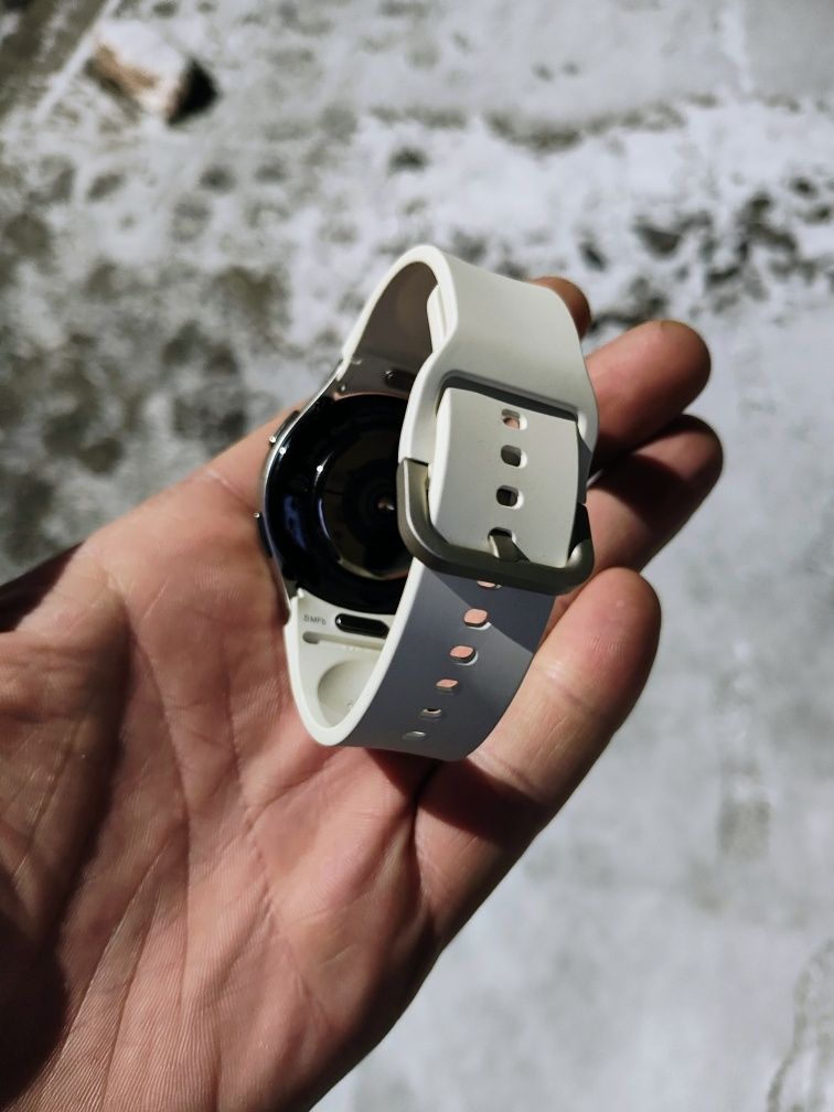 Нові Samsung Galaxy watch 6 40mm
