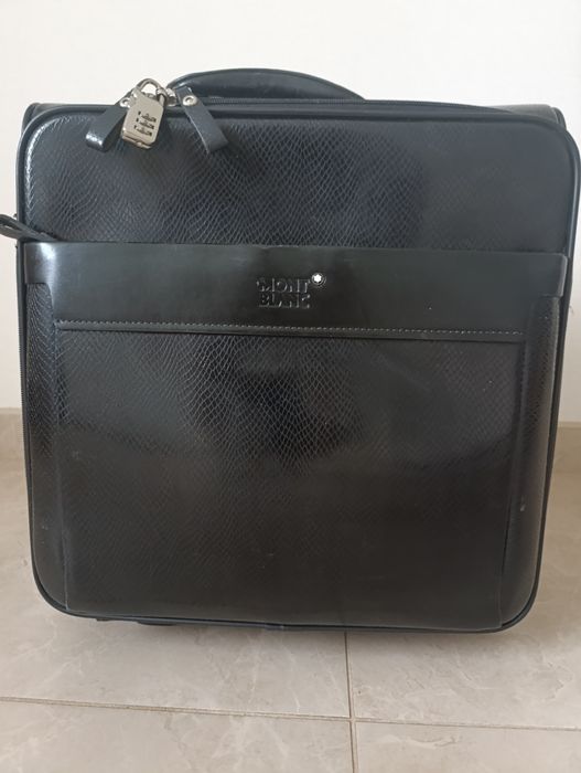 Чемодан кожаный MONTBLANC дорожный.