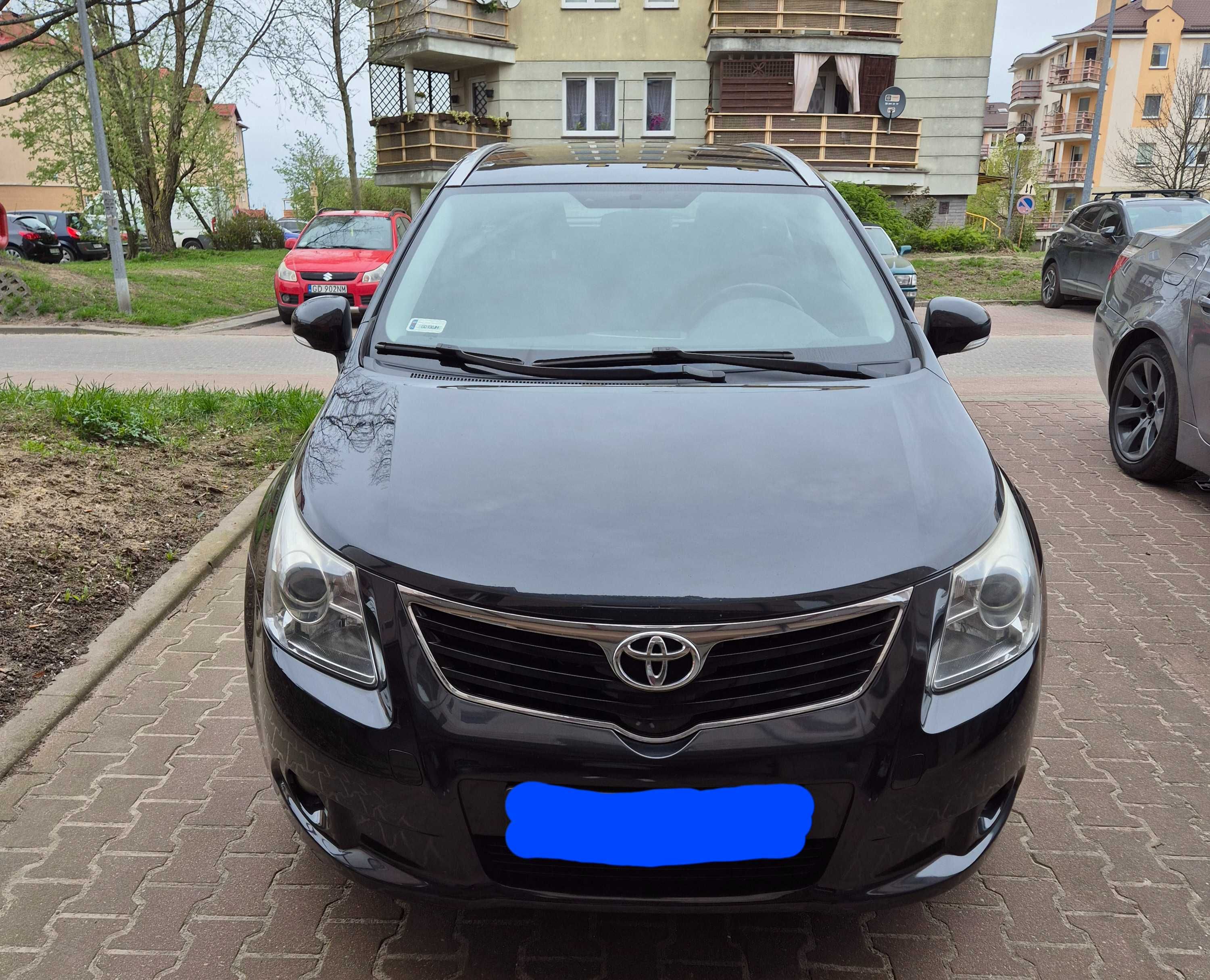 sprzedam samochód toyota