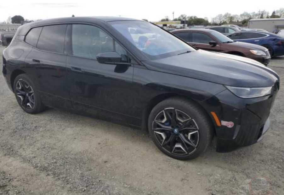 BMW IX Бампер запчасть деталь бмв іх розбор