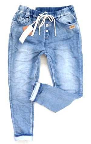 Włoskie BAGGY damskie jeansy jeansowe boyfriend guziki zamek dziury M