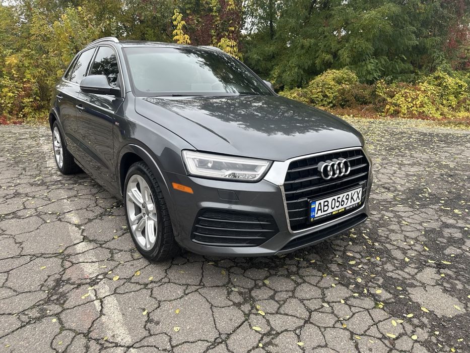 Продам Audi q3 s-line 2017 року