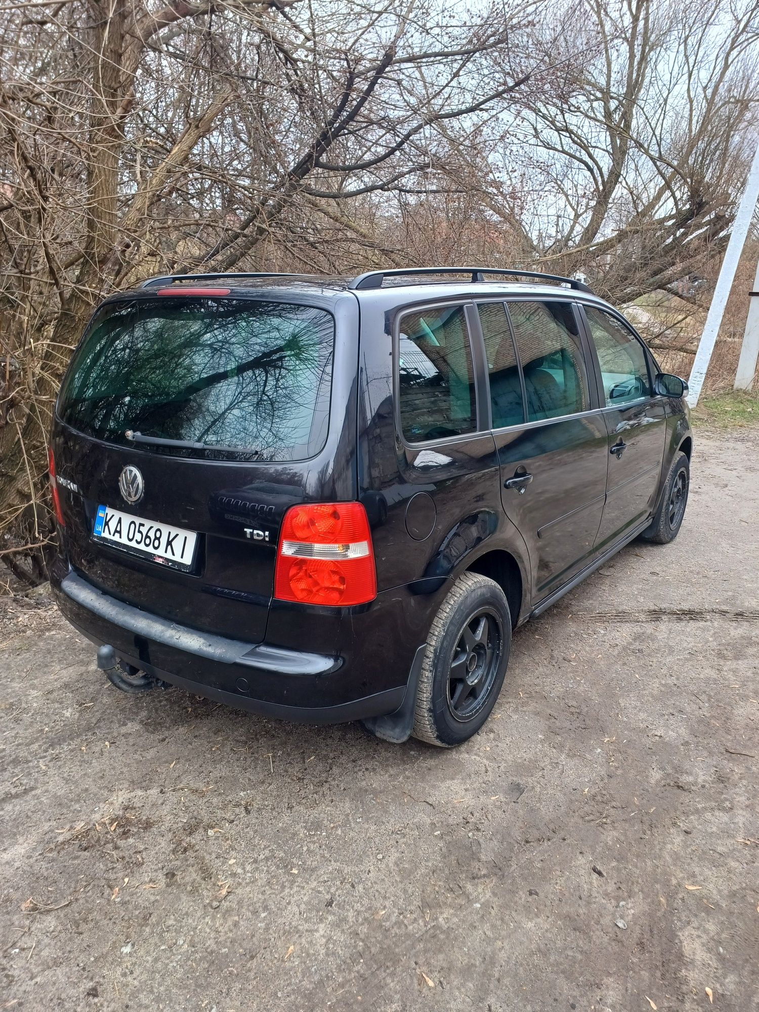 Продам своє авто Вольксваген Тоуран