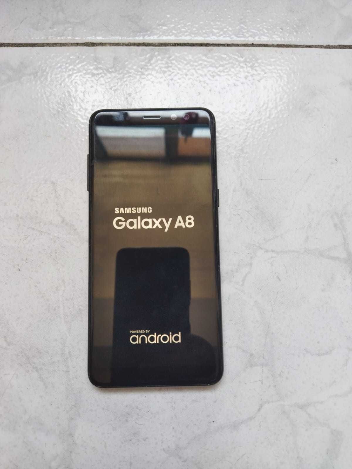 Telemovel Samsung A8 Dual Sim
