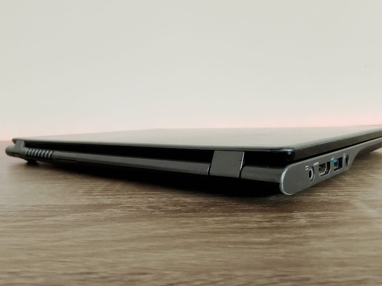 Ігровий металічний ноутбук Acer