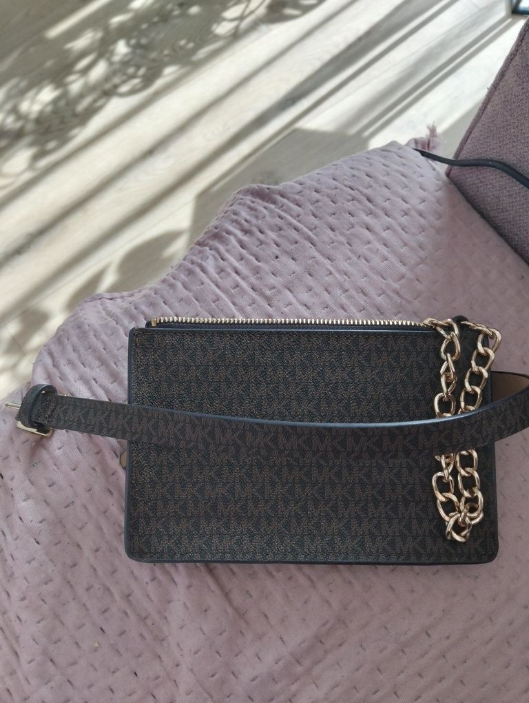 Saszetka nerka Michael Kors