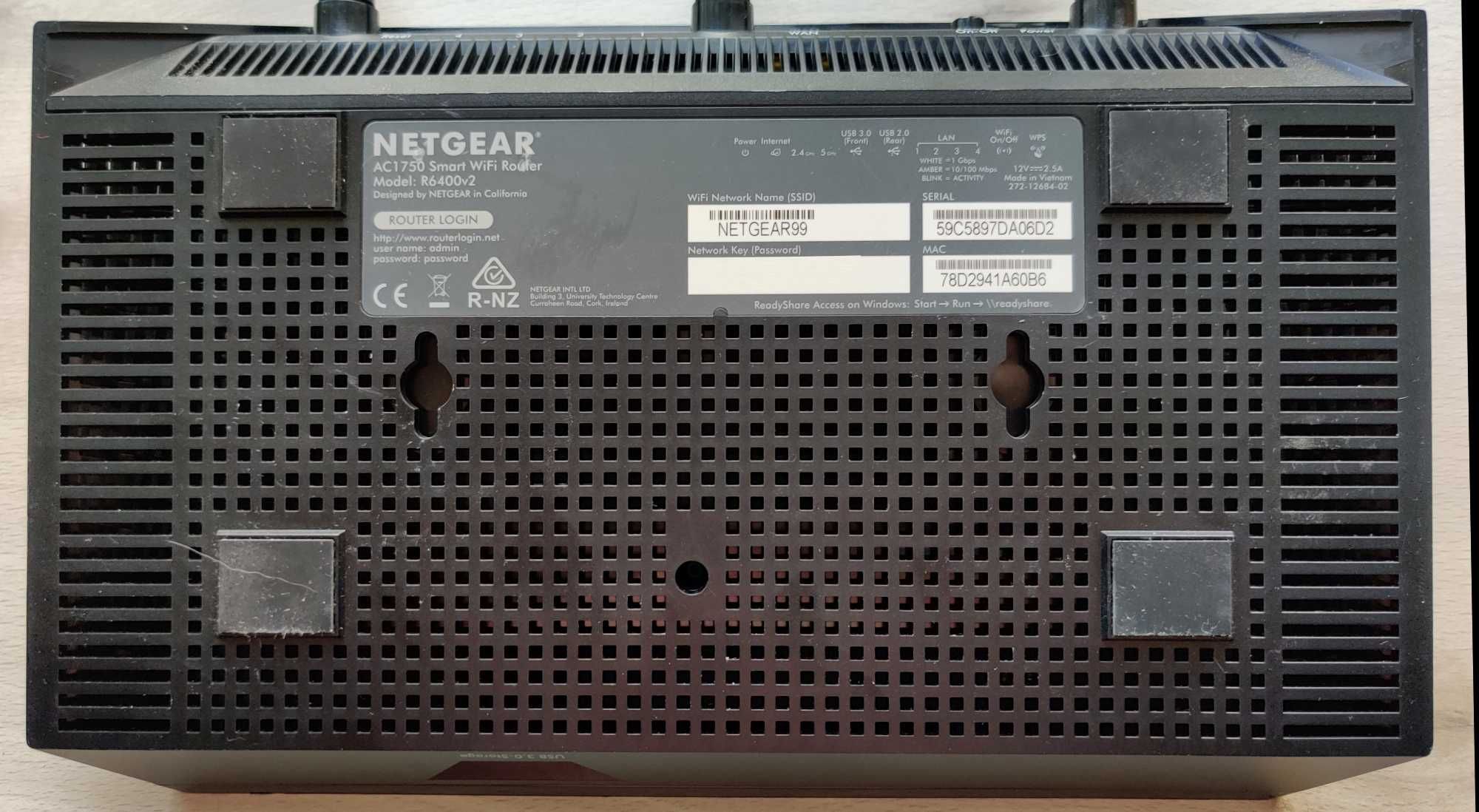 Router Netgear R6400 v2