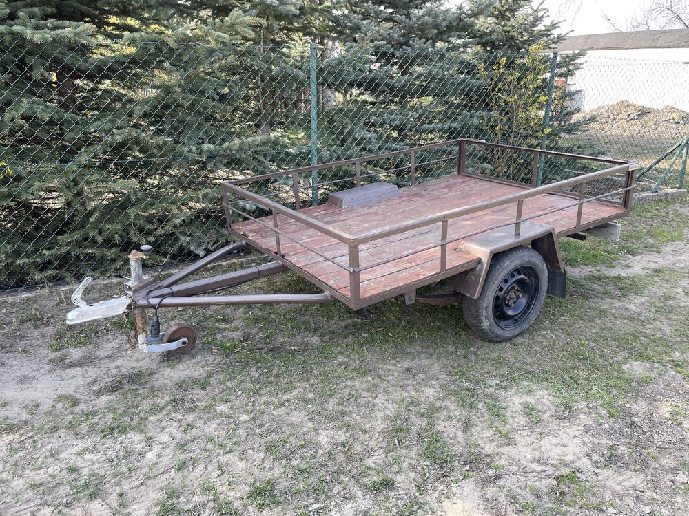 Przyczepka lekka z najazdami Platforma do Quada szeroka 130cm