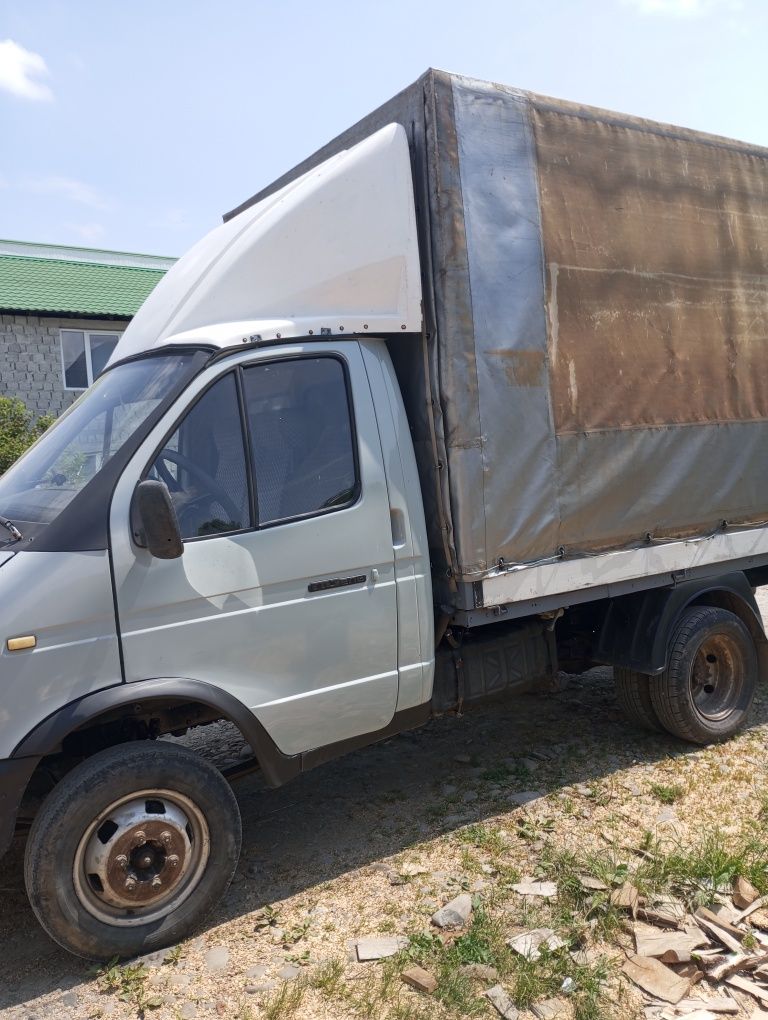 Автомобіль Газель