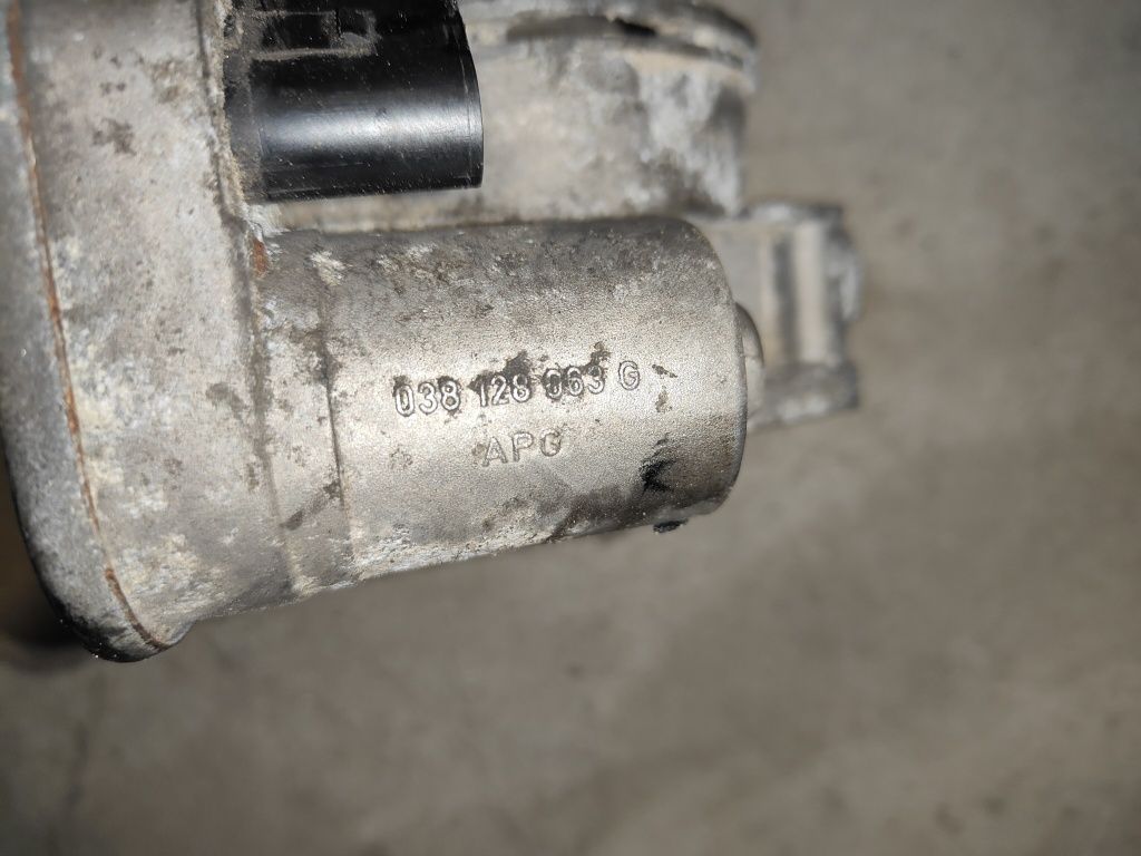 VW Audi Skoda 1.9 2.0 TDI przepustnica 038.128.063g M i inne