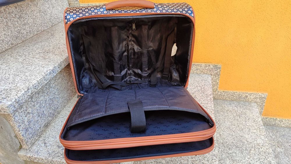 Mala com rodas - Misako