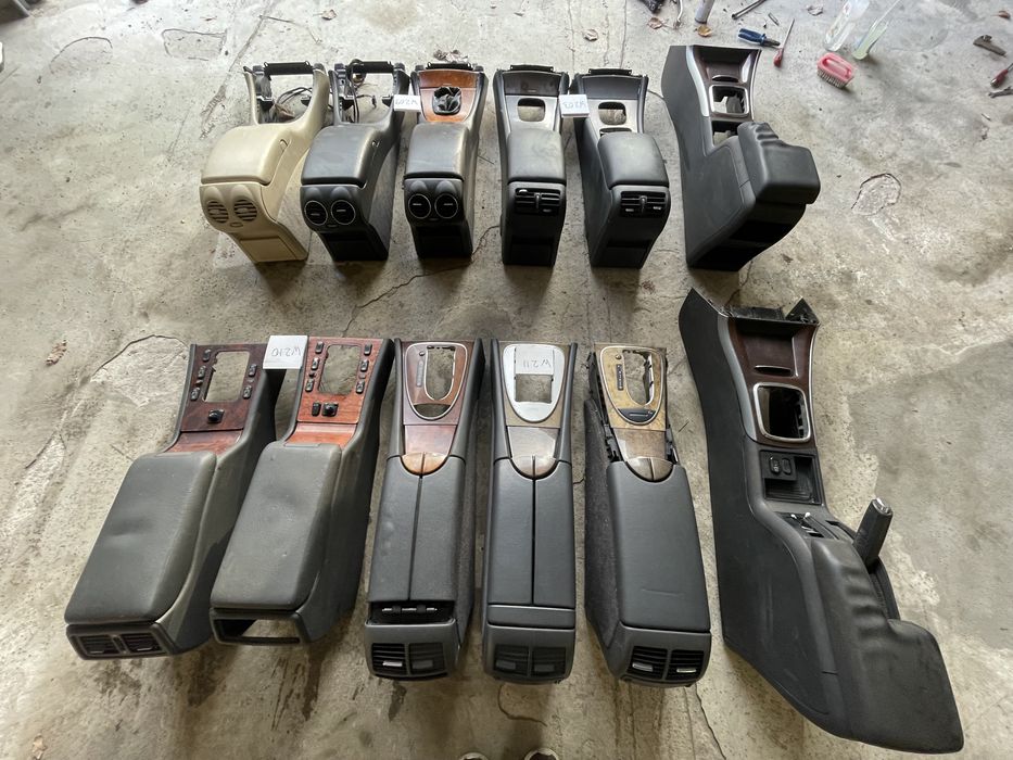 Подлокотник консоль борода W203 210 211 209 163 245 164 204 212 169