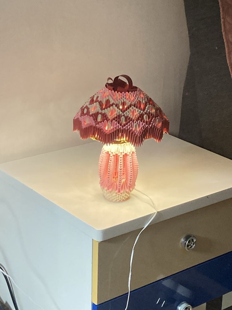 Lampka różowa origami modułowa  recznie robiona