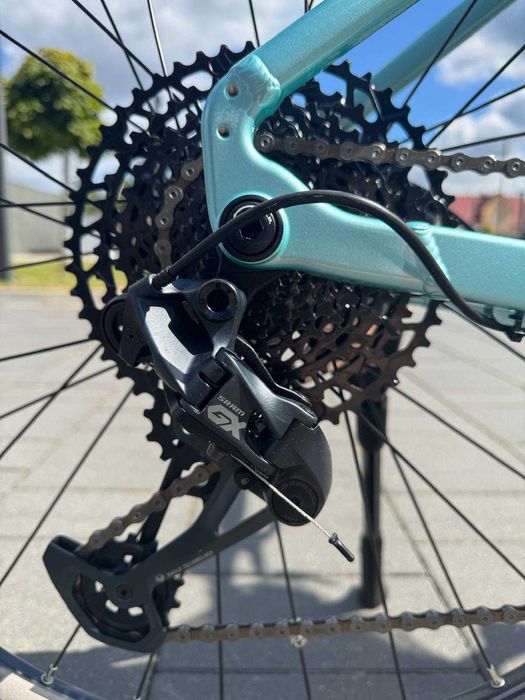 Rower elektryczny Crussis e-Fionna 10.10-(900 Wh) (18) Raty 0%